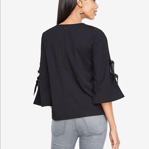 NWT Ann Taylor Velvet Bow Sleeve Top Size XS